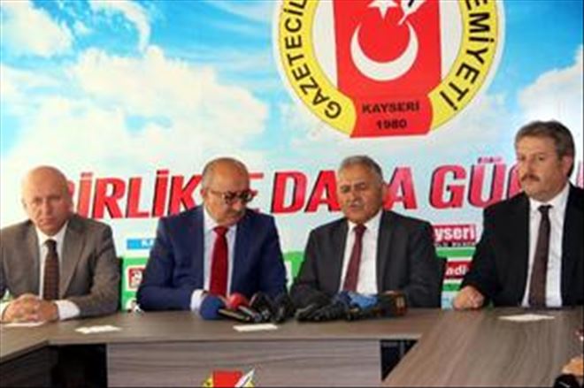 MERKEZ İLÇE BELEDİYE BAŞKANLARI KGC´Yİ ZİYARET ETTİ 