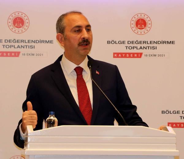 ADALET BAKANI GÜL: YARGI ASLA EL UZATILACAK BİR YER DEĞİLDİR