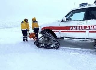 KAYSERİ’DE PALETLİ KAR AMBULANSLARI HAYAT KURTARIYOR 